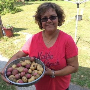 Meet your Posher, Lisa